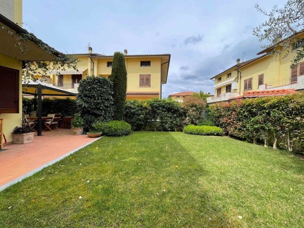 casa indipendente in vendita a Serravalle Pistoiese