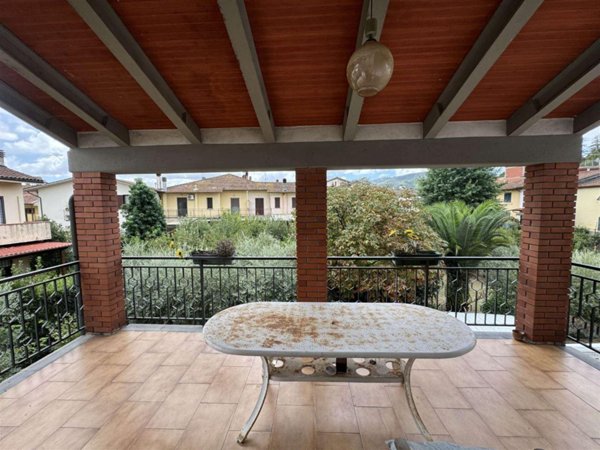 appartamento in vendita a Serravalle Pistoiese in zona Casalguidi