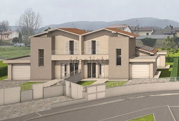 casa indipendente in vendita a Serravalle Pistoiese in zona Casalguidi