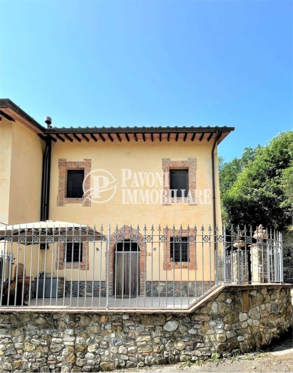 casa indipendente in vendita a Serravalle Pistoiese in zona Vinacciano