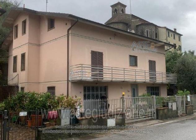 casa indipendente in vendita a Serravalle Pistoiese