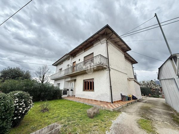 casa indipendente in vendita a Serravalle Pistoiese