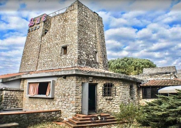 casa indipendente in vendita a Serravalle Pistoiese in zona Ponte di Serravalle