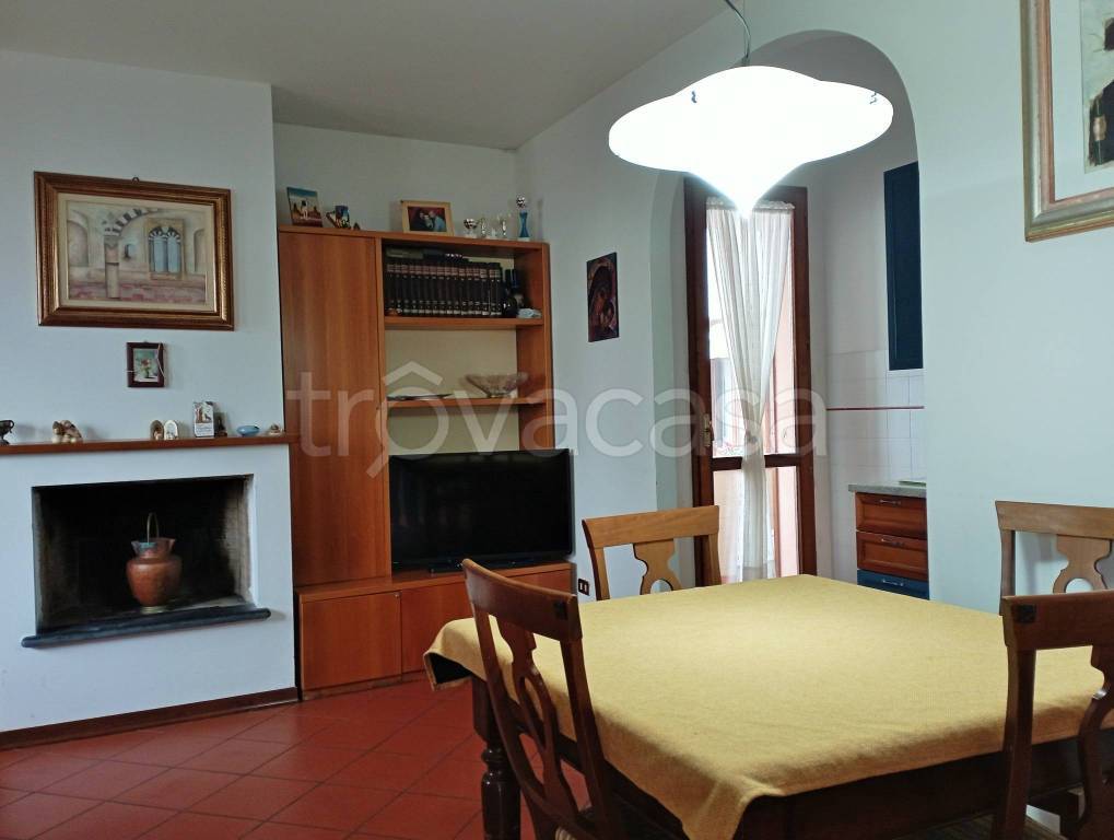 appartamento in vendita a Serravalle Pistoiese in zona Casalguidi