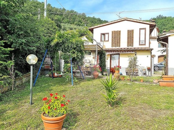casa indipendente in vendita a Serravalle Pistoiese in zona Masotti