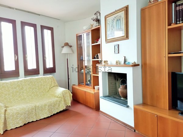 appartamento in vendita a Serravalle Pistoiese in zona Casalguidi