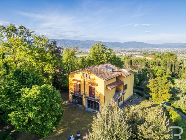 casa indipendente in vendita a Serravalle Pistoiese