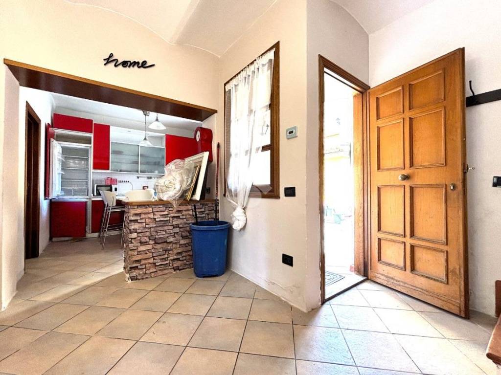 casa indipendente in vendita a Serravalle Pistoiese in zona Casalguidi