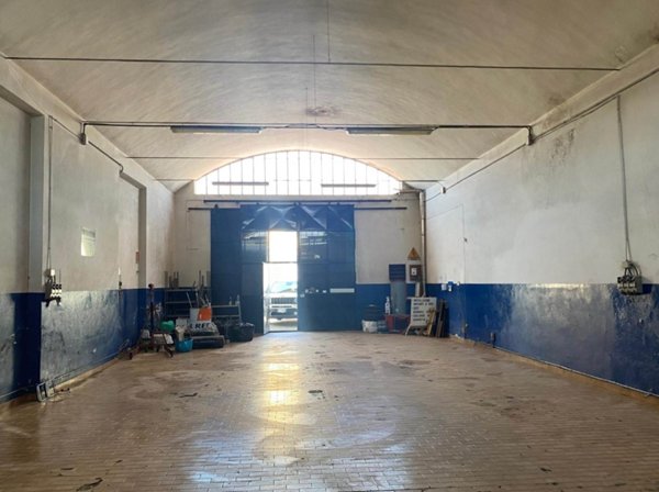 locale di sgombero in vendita a Serravalle Pistoiese in zona Cantagrillo
