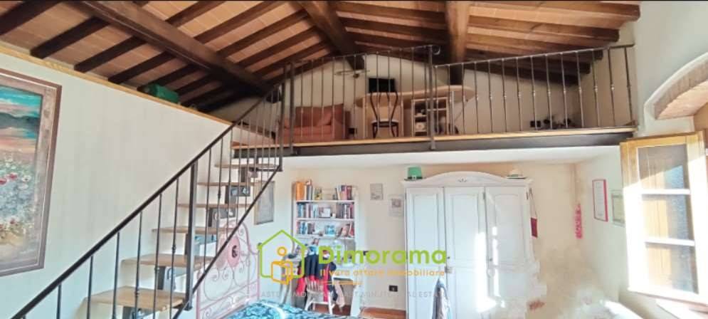casa indipendente in vendita a Serravalle Pistoiese