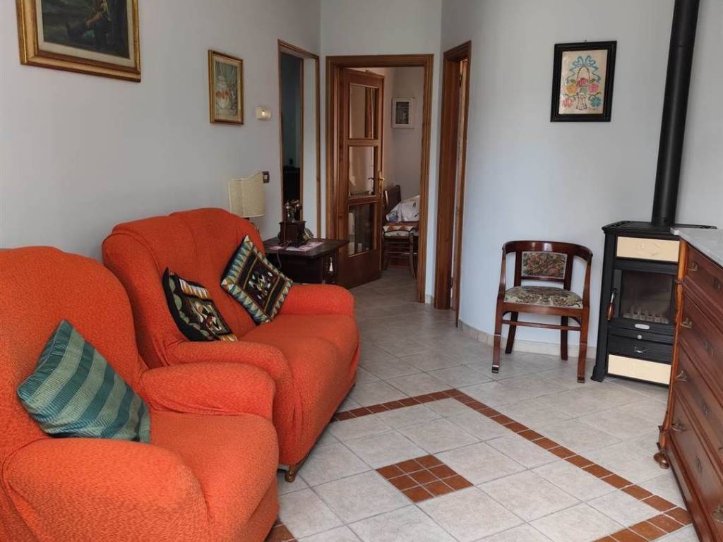 appartamento in vendita a Serravalle Pistoiese in zona Casalguidi