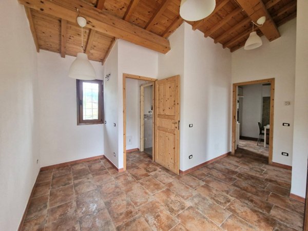 appartamento in vendita a Serravalle Pistoiese in zona Castellina