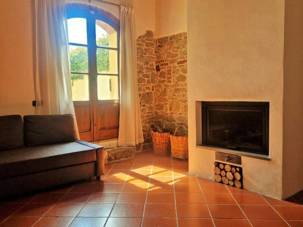 casa indipendente in vendita a Serravalle Pistoiese in zona Castellina