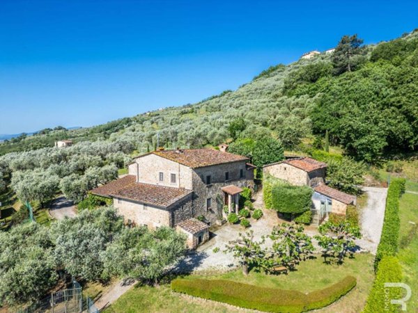 casa indipendente in vendita a Serravalle Pistoiese
