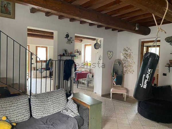 casa indipendente in vendita a Serravalle Pistoiese in zona Masotti