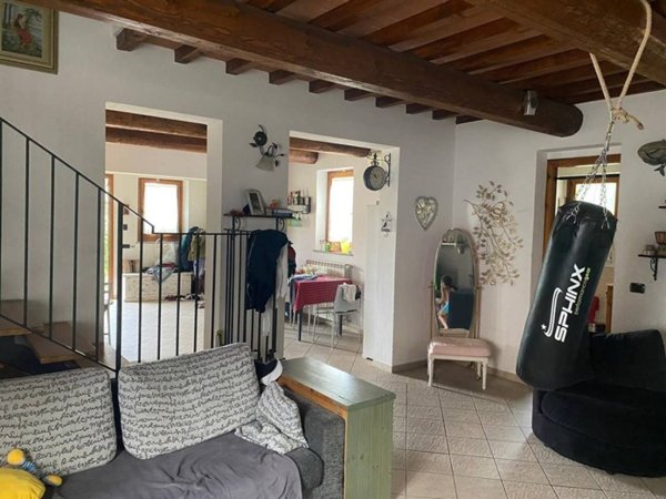 casa indipendente in vendita a Serravalle Pistoiese in zona Masotti