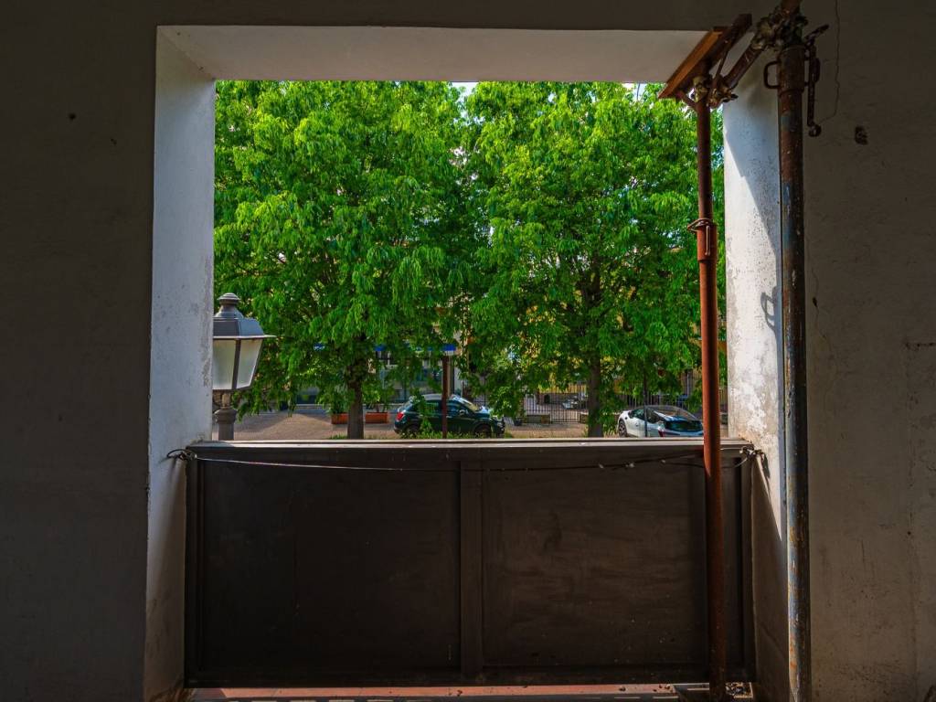 intera palazzina in vendita a Serravalle Pistoiese in zona Casalguidi