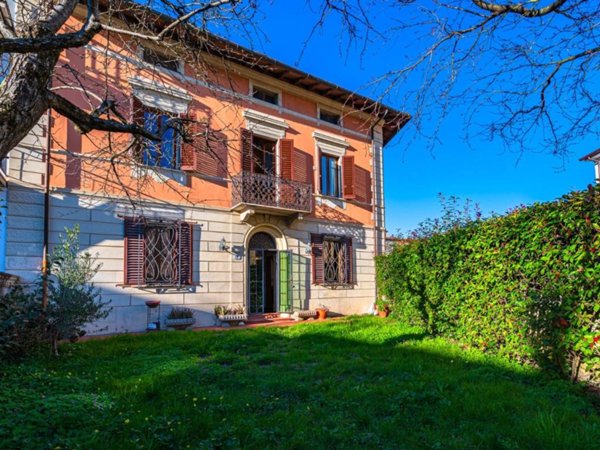 casa indipendente in vendita a Serravalle Pistoiese in zona Casalguidi