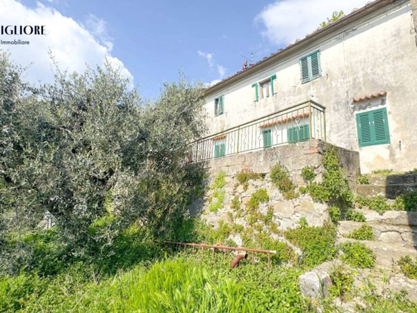 casa indipendente in vendita a Serravalle Pistoiese in zona Castellina
