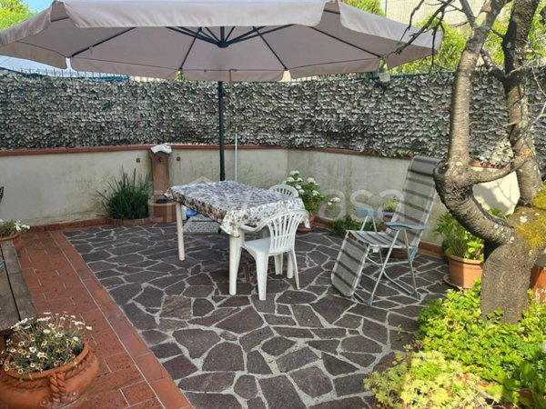 casa indipendente in vendita a Serravalle Pistoiese in zona Ponte di Serravalle