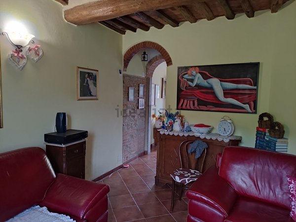 casa indipendente in vendita a Serravalle Pistoiese in zona Casalguidi