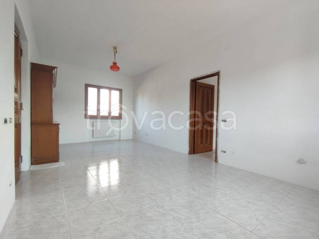 appartamento in vendita a Serravalle Pistoiese in zona Casalguidi