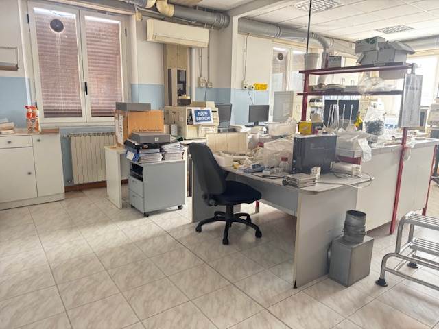 ufficio in vendita a Serravalle Pistoiese in zona Masotti