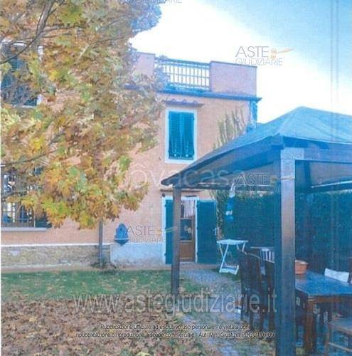 appartamento in vendita a Serravalle Pistoiese in zona Cantagrillo