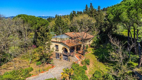 casa indipendente in vendita a Serravalle Pistoiese