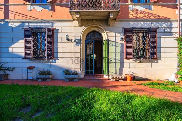 casa indipendente in vendita a Serravalle Pistoiese in zona Casalguidi