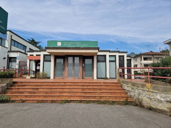 ufficio in vendita a Serravalle Pistoiese in zona Ponte di Serravalle