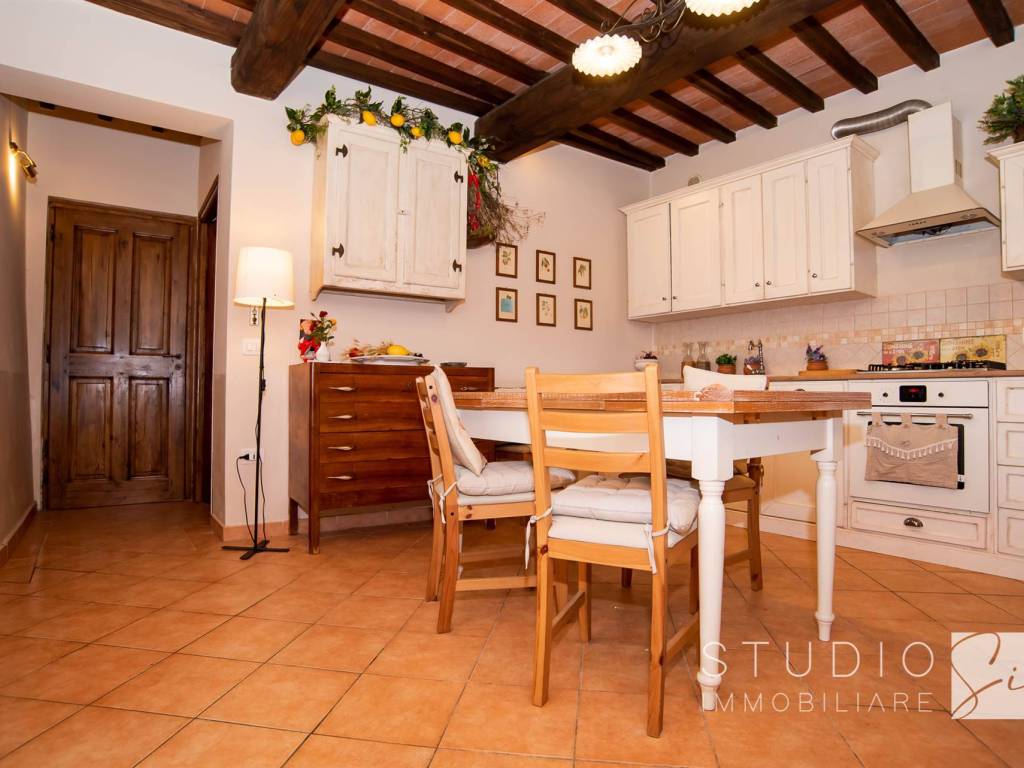 appartamento in vendita a Serravalle Pistoiese in zona Ponte di Serravalle