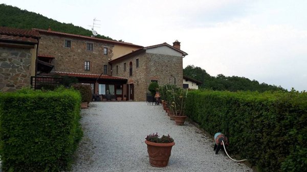 casa indipendente in vendita a Serravalle Pistoiese