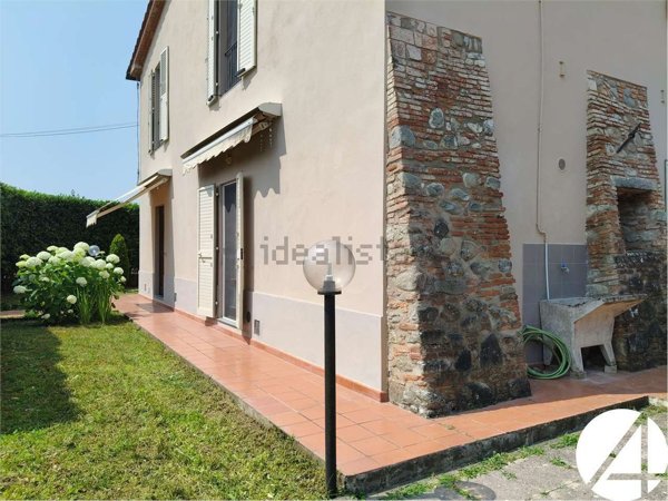 casa indipendente in vendita a Serravalle Pistoiese in zona Casalguidi