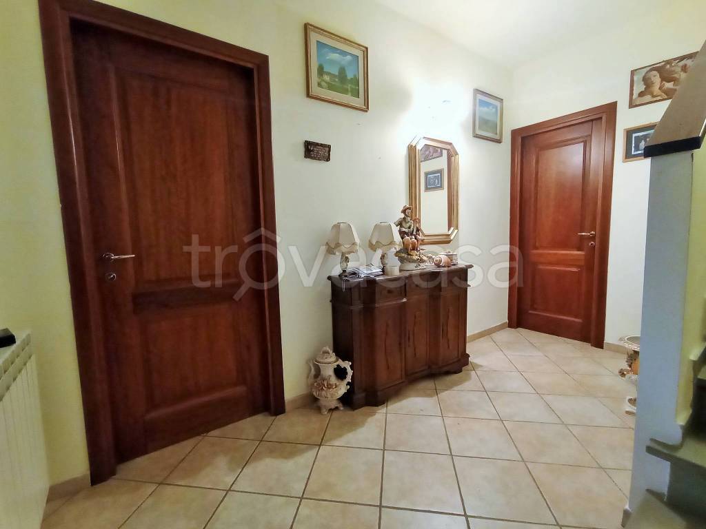 casa indipendente in vendita a Serravalle Pistoiese in zona Casalguidi