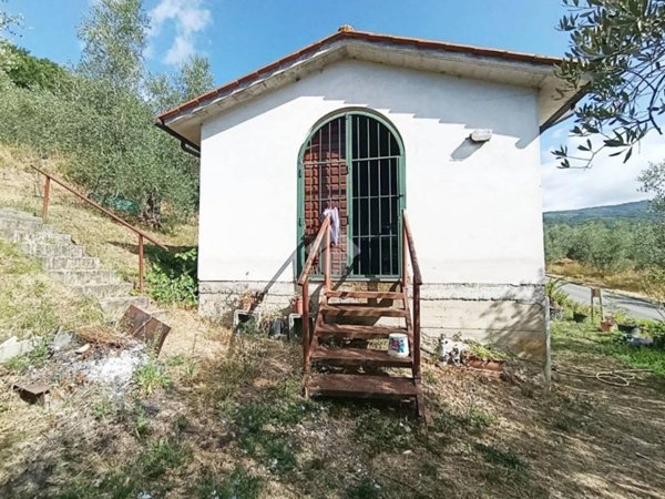 terreno agricolo in vendita a Serravalle Pistoiese in zona Ponte di Serravalle