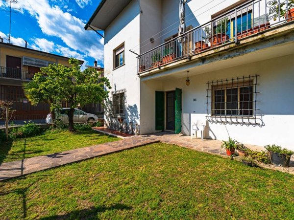 appartamento in vendita a Serravalle Pistoiese in zona Ponte di Serravalle