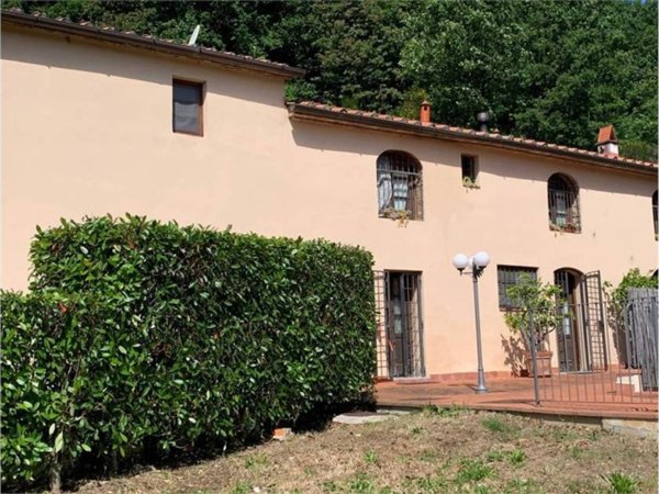 appartamento in vendita a Serravalle Pistoiese in zona Ponte di Serravalle