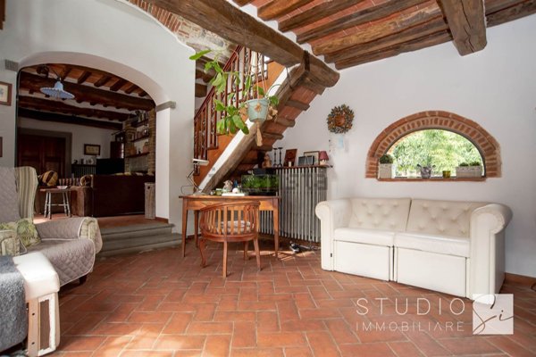 casale in vendita a Serravalle Pistoiese in zona Vinacciano