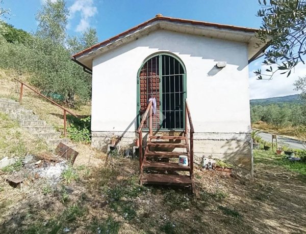 terreno agricolo in vendita a Serravalle Pistoiese in zona Ponte di Serravalle