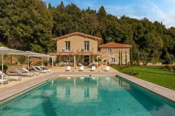 casa indipendente in vendita a Serravalle Pistoiese