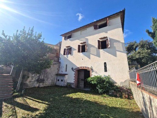 casa indipendente in vendita a Serravalle Pistoiese in zona Masotti