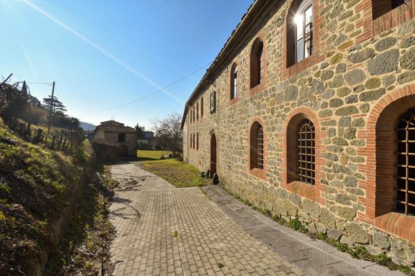 appartamento in vendita a Serravalle Pistoiese in zona Ponte di Serravalle