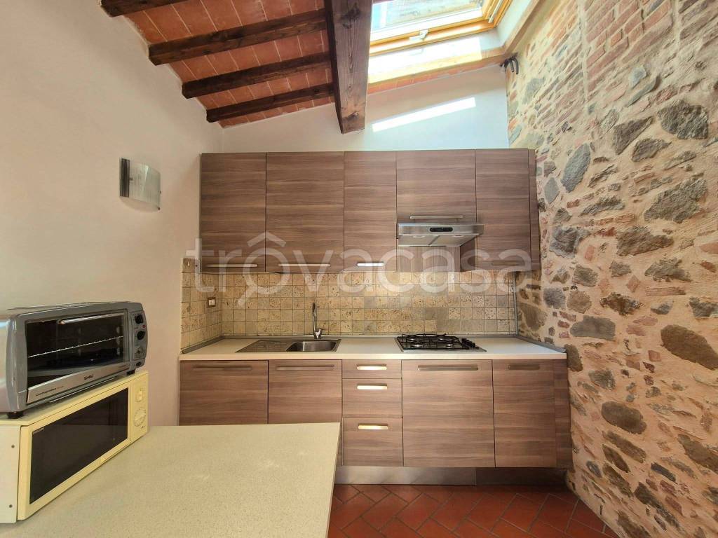 appartamento in vendita a Serravalle Pistoiese in zona Casalguidi