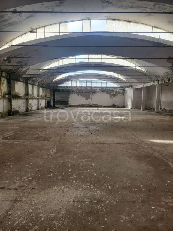 capannone in vendita a Serravalle Pistoiese