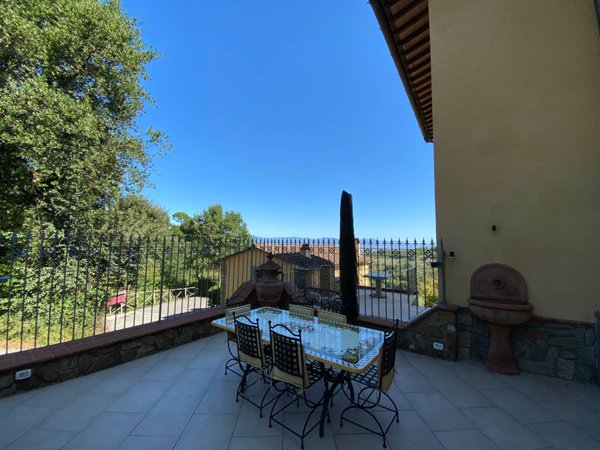 casa indipendente in vendita a Serravalle Pistoiese in zona Vinacciano