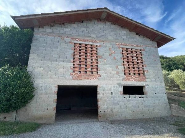 casa indipendente in vendita a Serravalle Pistoiese