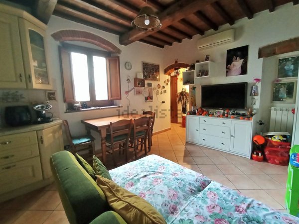 casa indipendente in vendita a Serravalle Pistoiese in zona Casalguidi