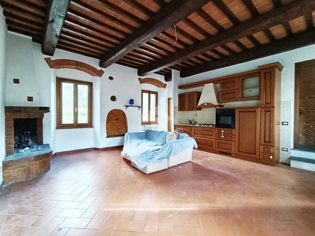 casa indipendente in vendita a Serravalle Pistoiese in zona Ponte di Serravalle