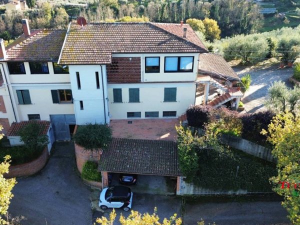 casa indipendente in vendita a Serravalle Pistoiese in zona Cantagrillo